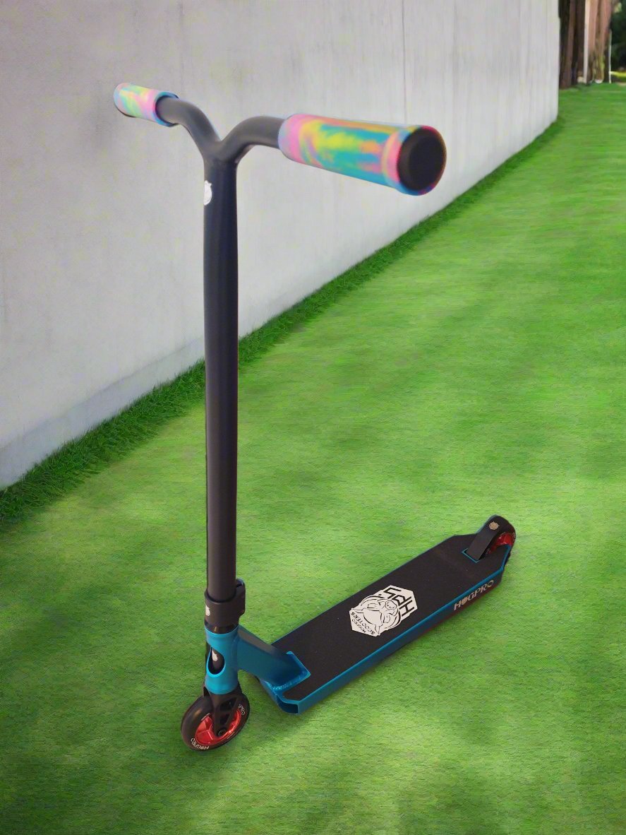 HogPro P1 stunt scooter, Y-bar, Blue deck with 100mm red core wheels (Rainbow Grips)