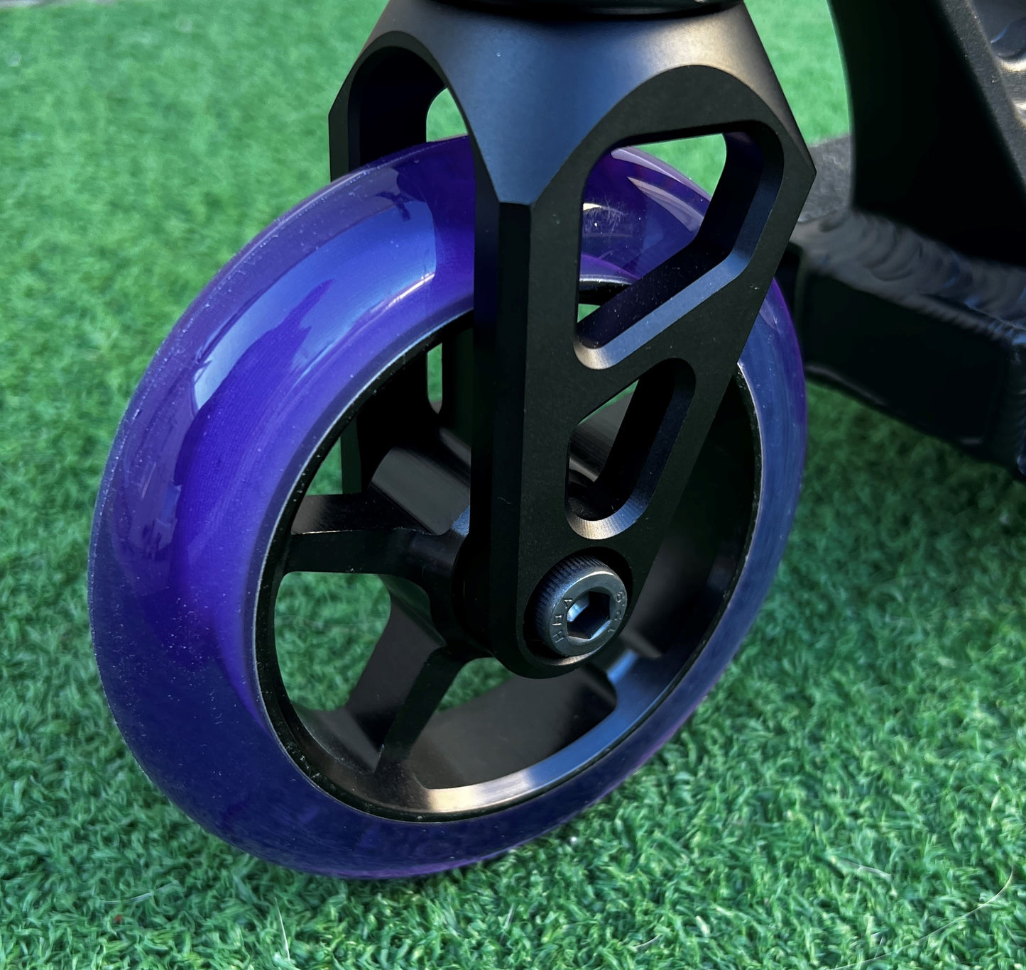 HogPro SP3 stunt scooter, T-bar, Black forged deck with 110mm black core wheels (Blue/Purple Grips)